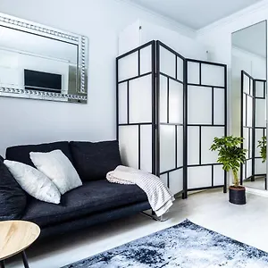 Sailor's Apartment