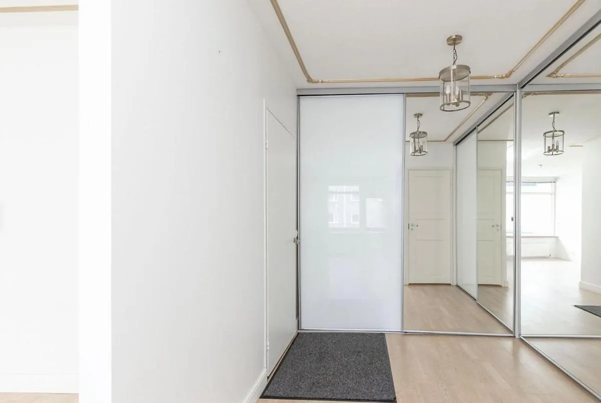 Bright Apartment With Balcony Helsinki Finland